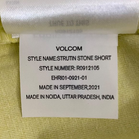 Volcom Strutin Stone Cotton Twill Shorts Women's Large Yellow Raw-Hem Casual New - Picture 11 of 12